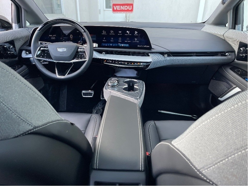 2026 Cadillac Optiq in Joliette, Quebec - 12 - w1024h768px