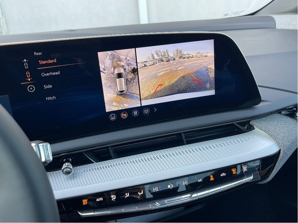 2026 Cadillac Optiq in Joliette, Quebec - 17 - w1024h768px