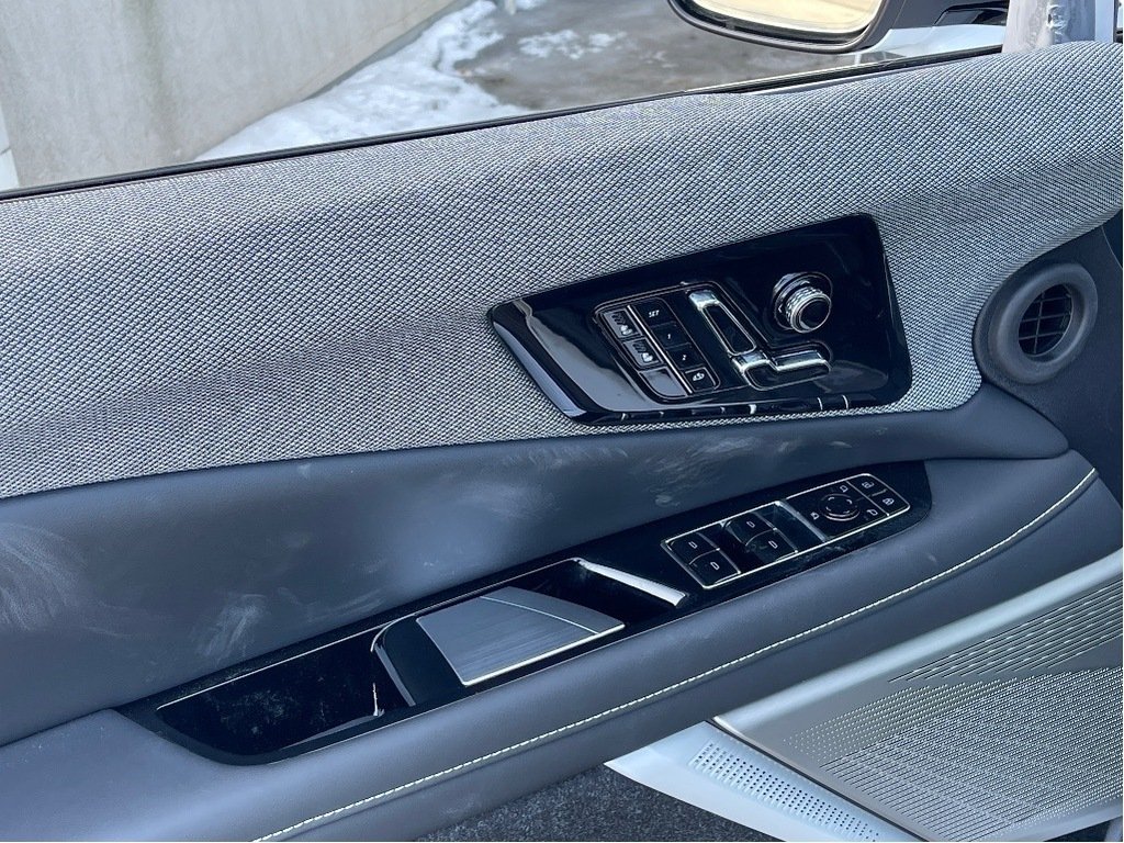 2026 Cadillac Optiq in Joliette, Quebec - 13 - w1024h768px