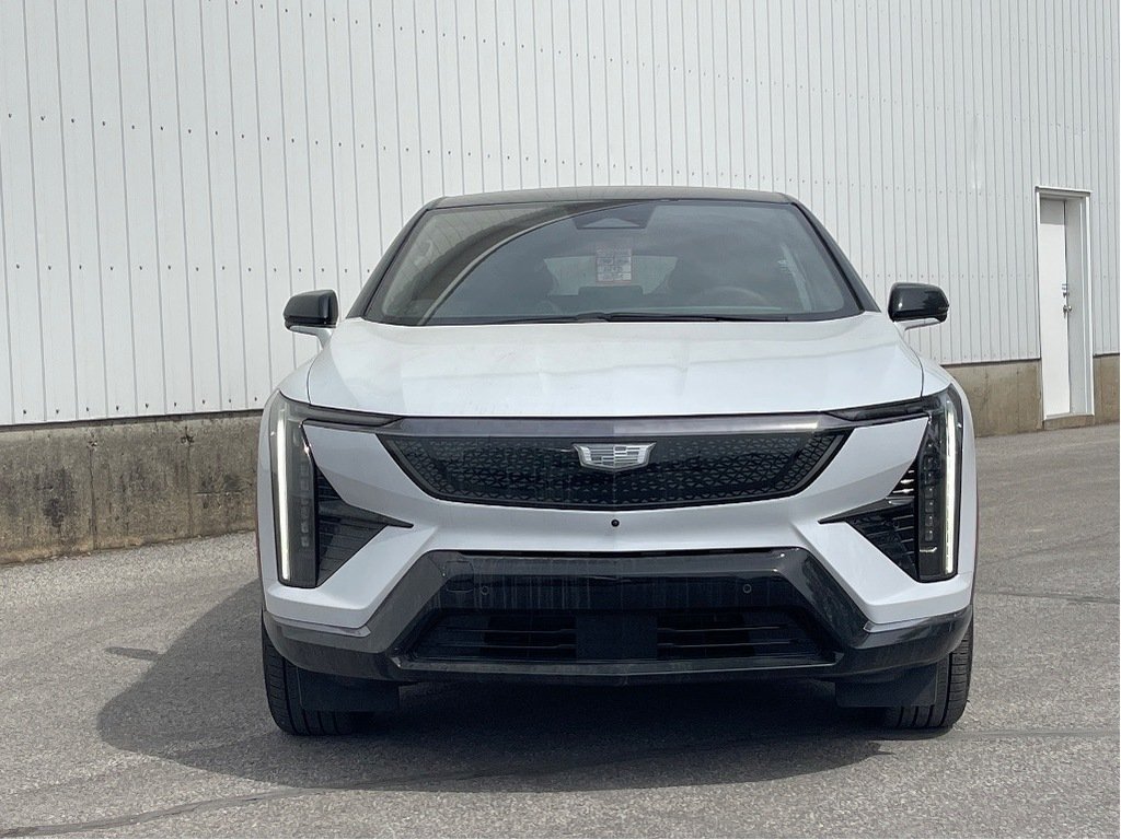 Cadillac Optiq  2026 à Joliette, Québec - 2 - w1024h768px