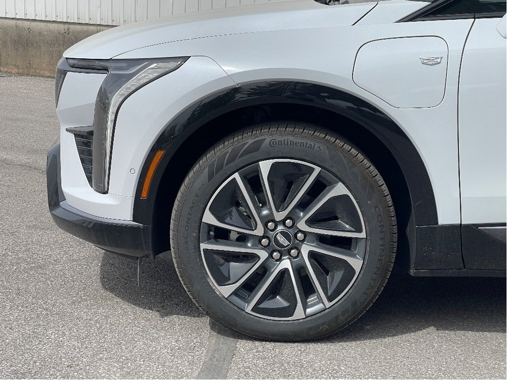 Cadillac Optiq  2026 à Joliette, Québec - 6 - w1024h768px