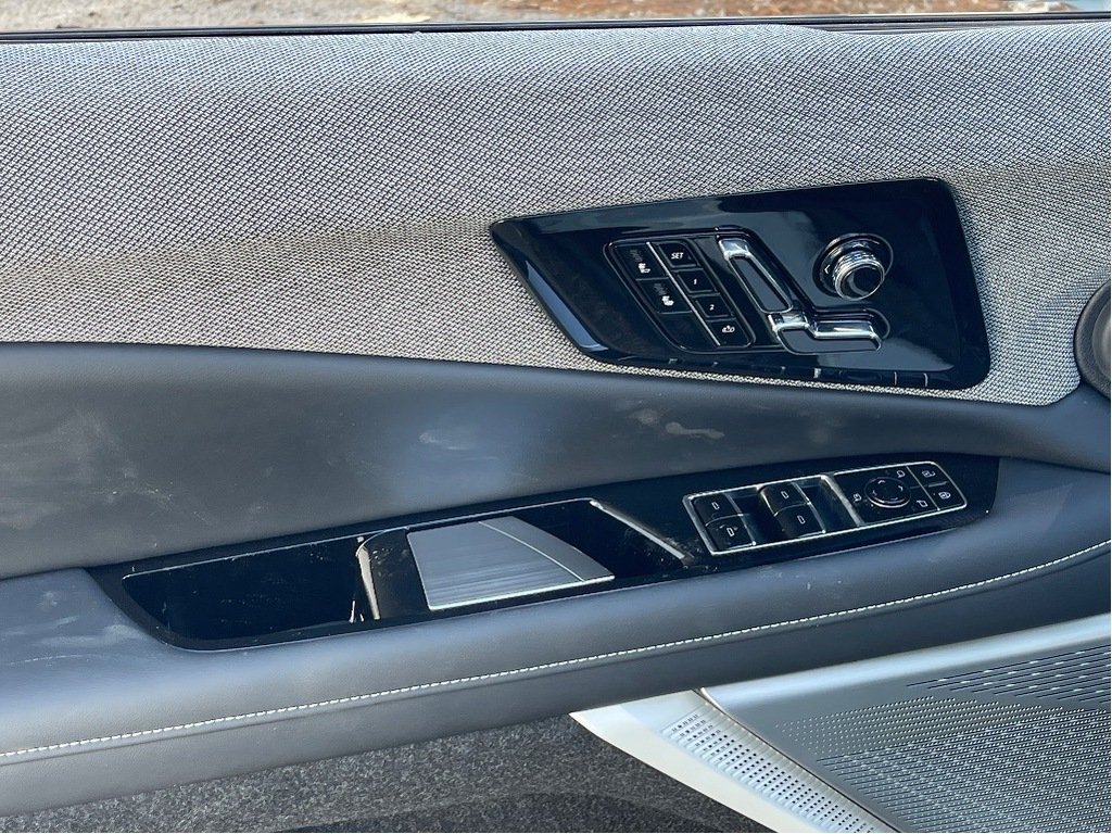 Cadillac Optiq  2026 à Joliette, Québec - 12 - w1024h768px