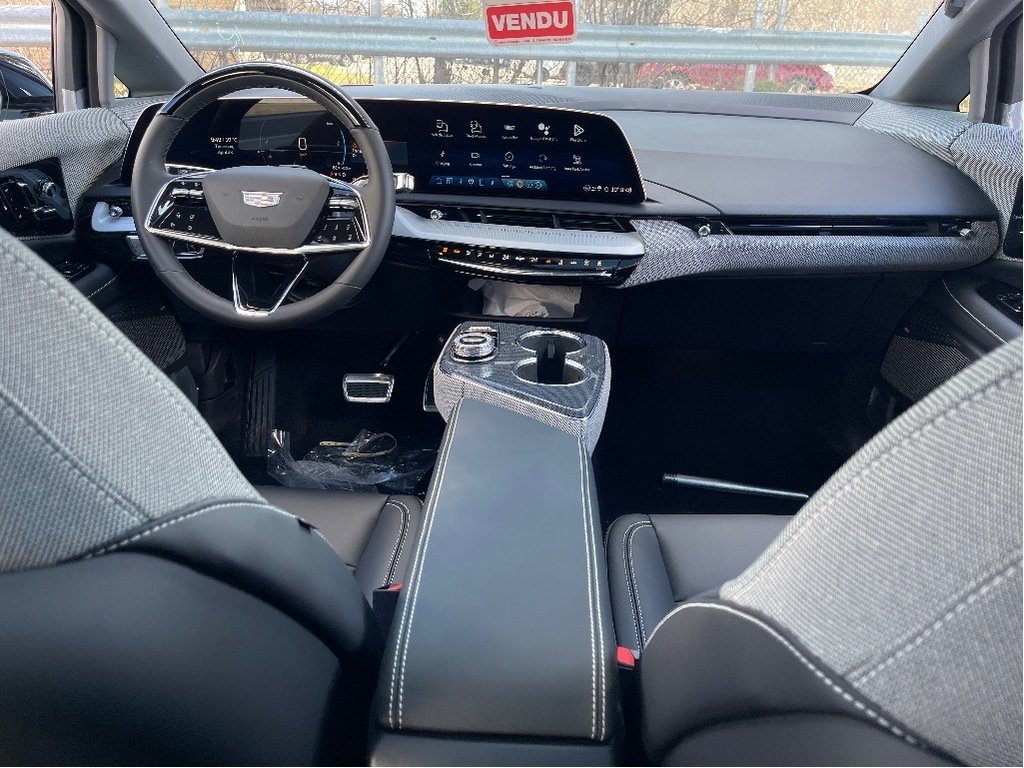 Cadillac Optiq  2026 à Joliette, Québec - 11 - w1024h768px