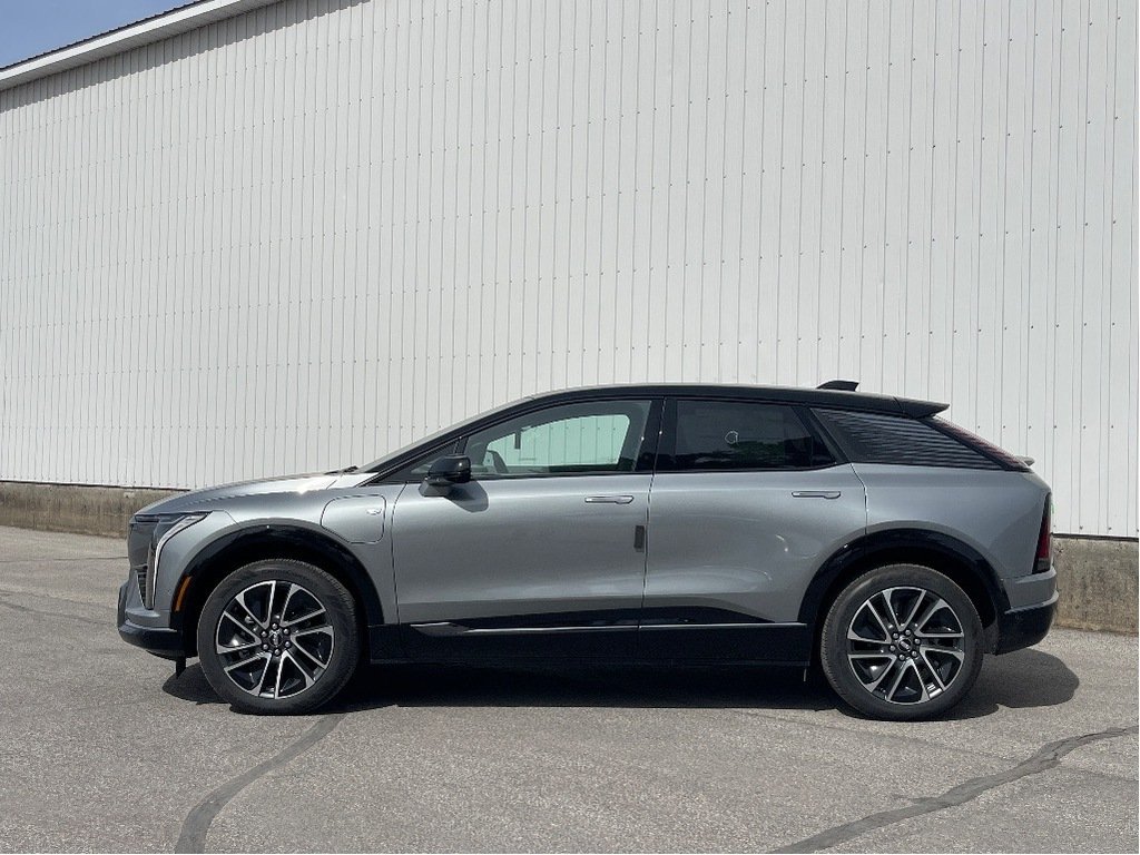 Cadillac Optiq  2026 à Joliette, Québec - 3 - w1024h768px