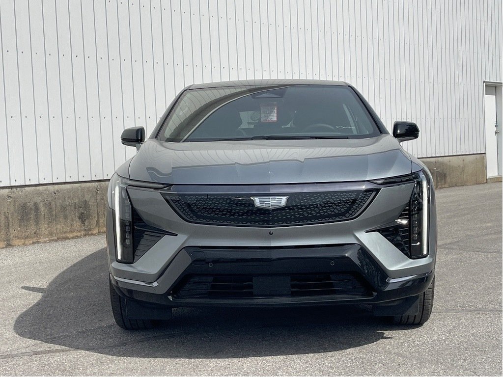 Cadillac Optiq  2026 à Joliette, Québec - 2 - w1024h768px