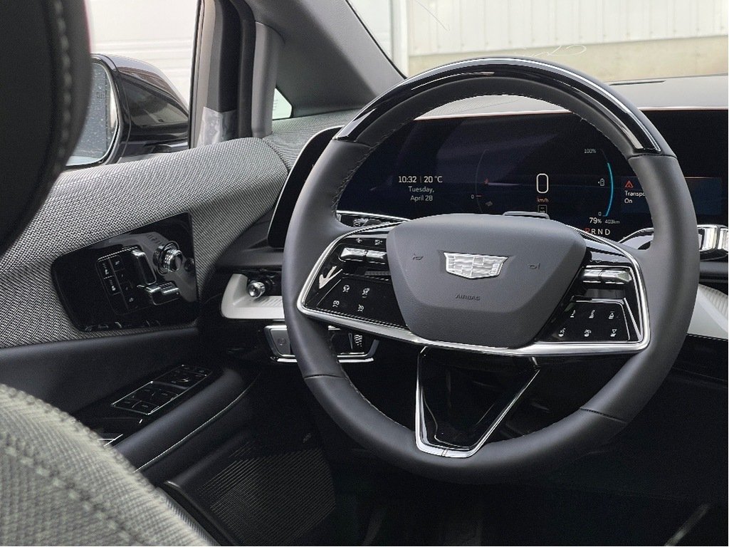Cadillac Optiq  2026 à Joliette, Québec - 13 - w1024h768px