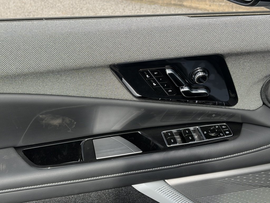 2026 Cadillac Optiq in Joliette, Quebec - 12 - w1024h768px