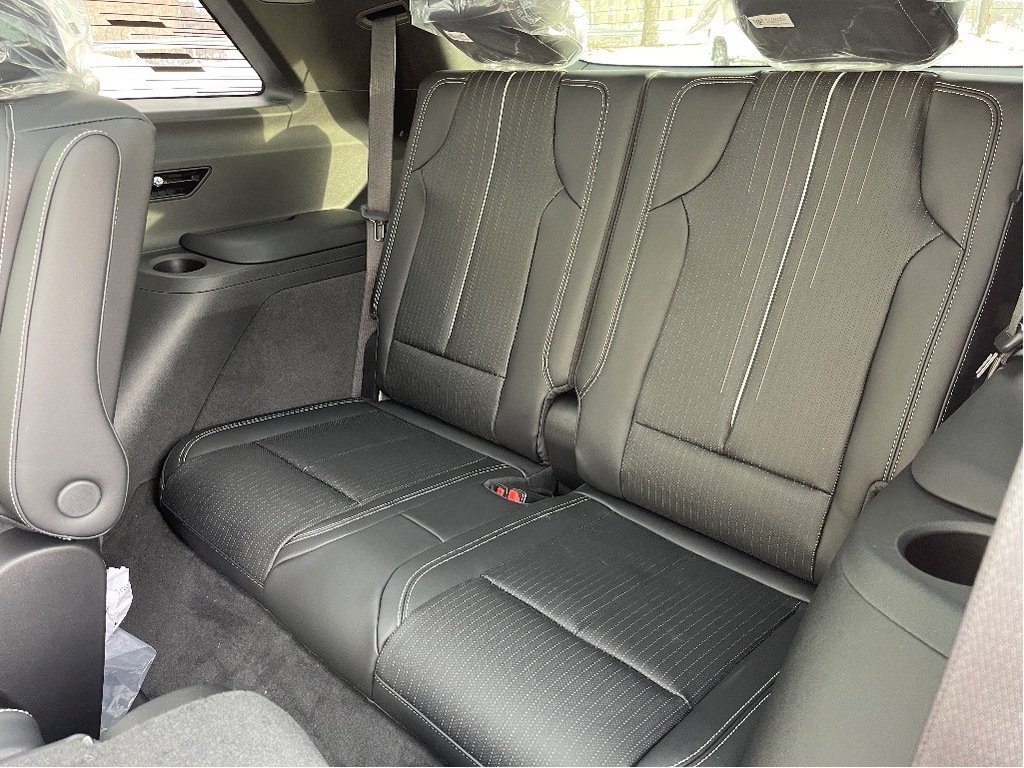 2026 Cadillac VISTIQ in Joliette, Quebec - 12 - w1024h768px