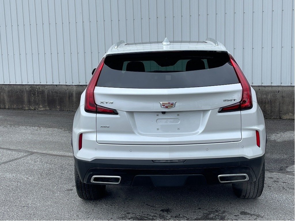 Cadillac XT4  2024 à Joliette, Québec - 5 - w1024h768px