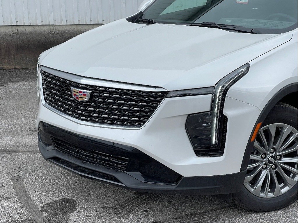 Cadillac XT4  2024 à Joliette, Québec - 6 - w1024h768px