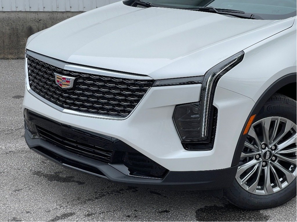 Cadillac XT4  2024 à Joliette, Québec - 6 - w1024h768px