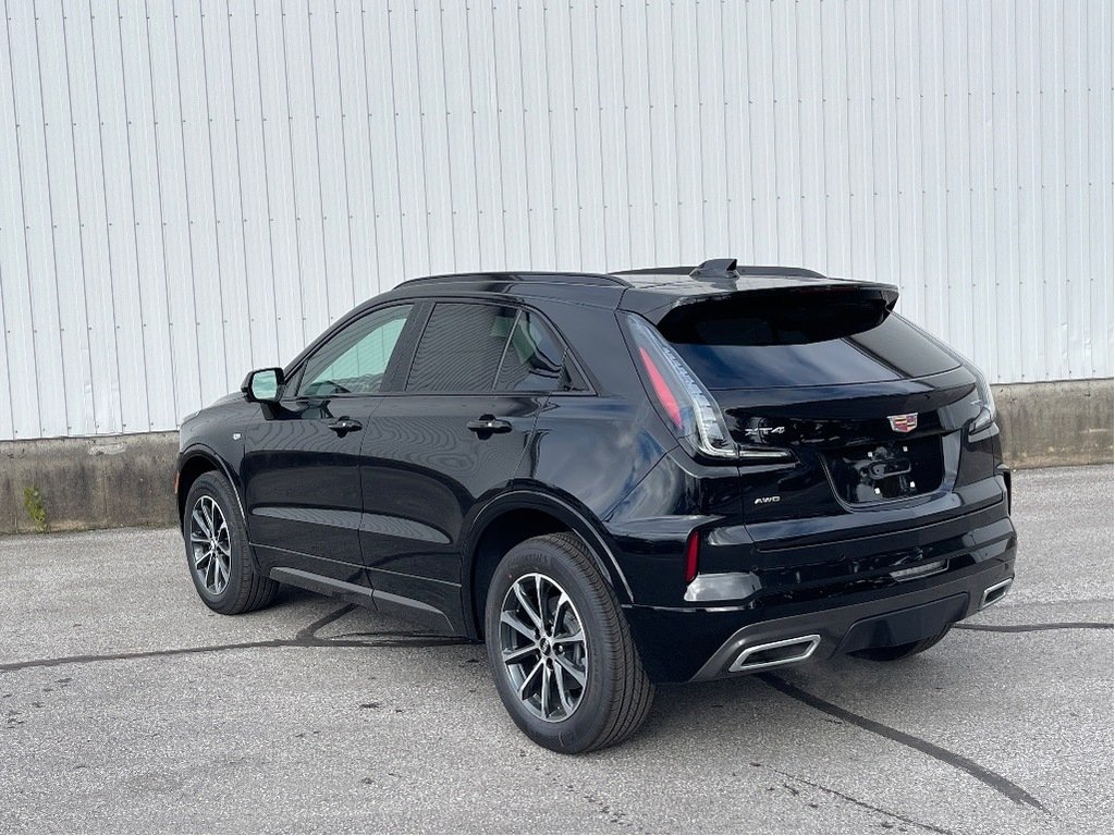 Cadillac XT4  2025 à Joliette, Québec - 4 - w1024h768px