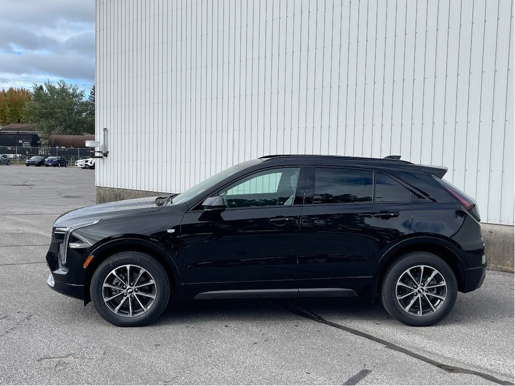 Cadillac XT4  2025 à Joliette, Québec - 3 - w1024h768px