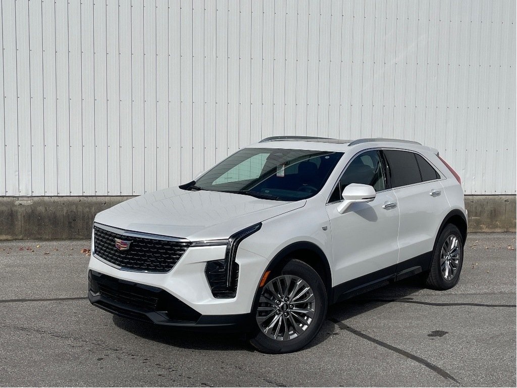 Cadillac XT4  2025 à Joliette, Québec - 1 - w1024h768px