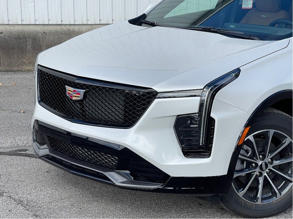 Cadillac XT4  2025 à Joliette, Québec - 6 - w1024h768px