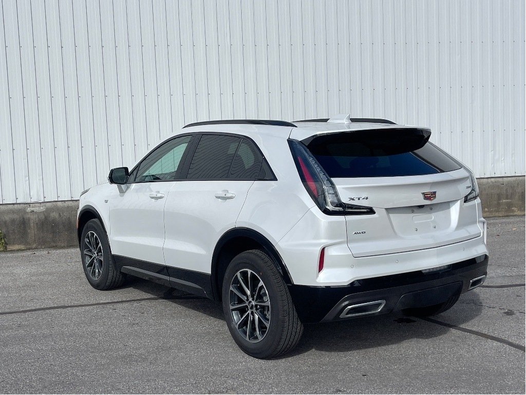 Cadillac XT4  2025 à Joliette, Québec - 4 - w1024h768px