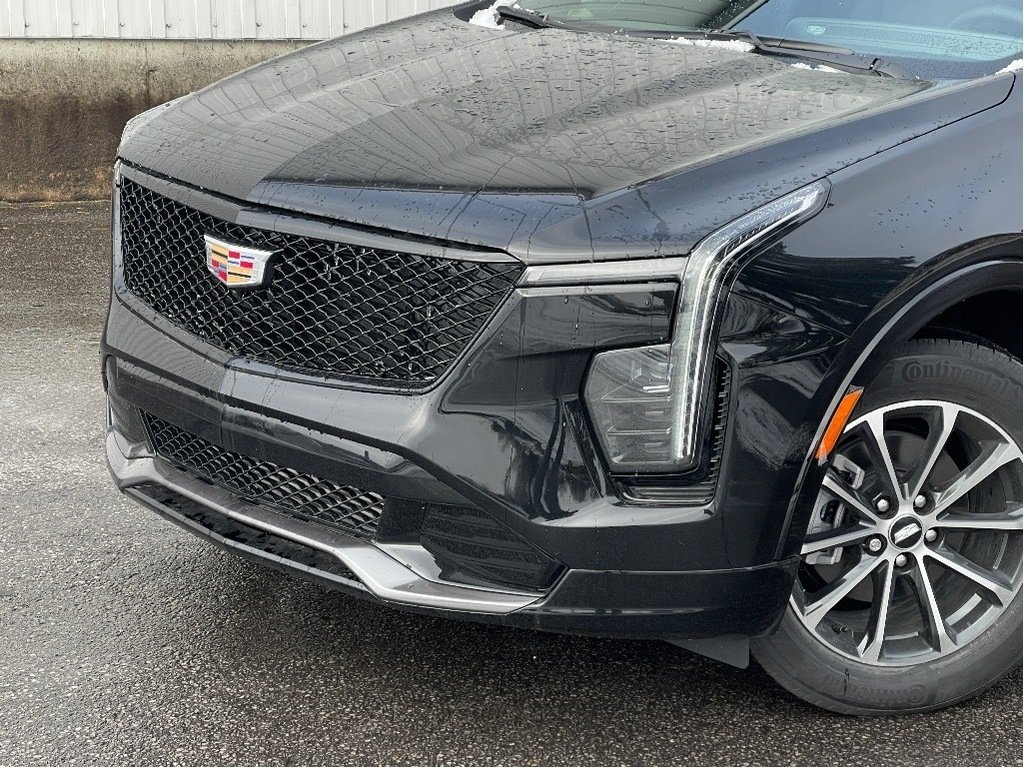 Cadillac XT4  2025 à Joliette, Québec - 6 - w1024h768px