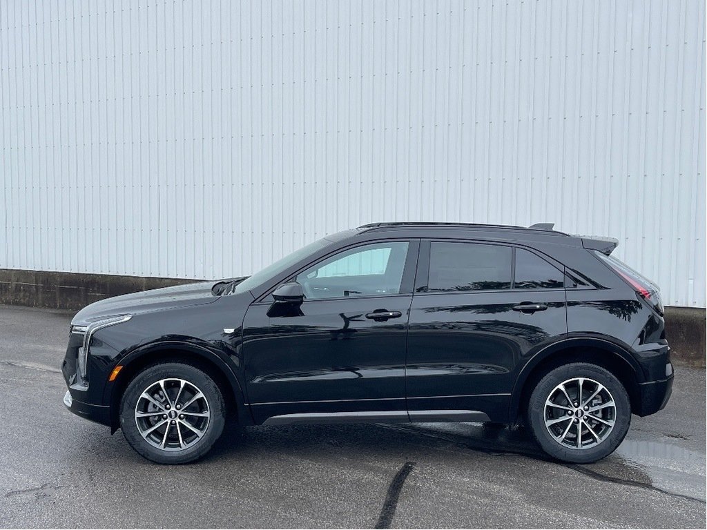 Cadillac XT4  2025 à Joliette, Québec - 3 - w1024h768px