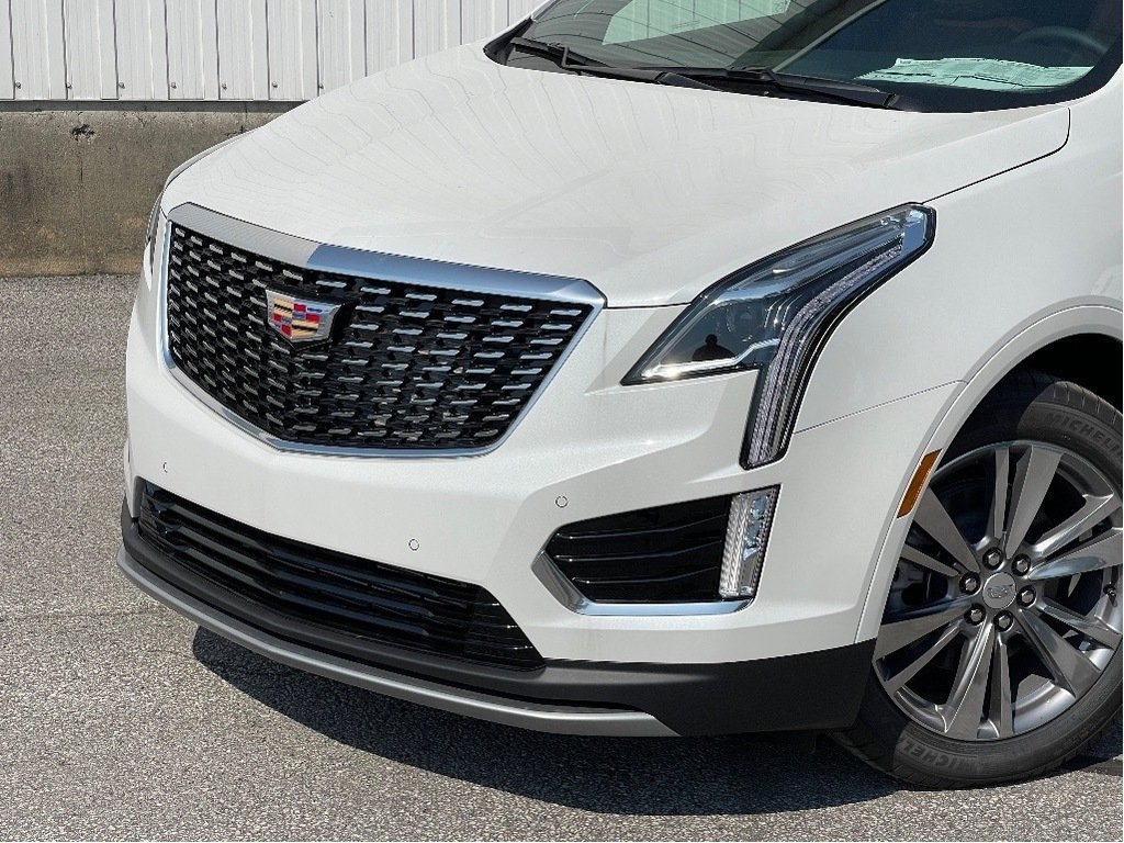 2025 Cadillac XT5 in Joliette, Quebec - 6 - w1024h768px