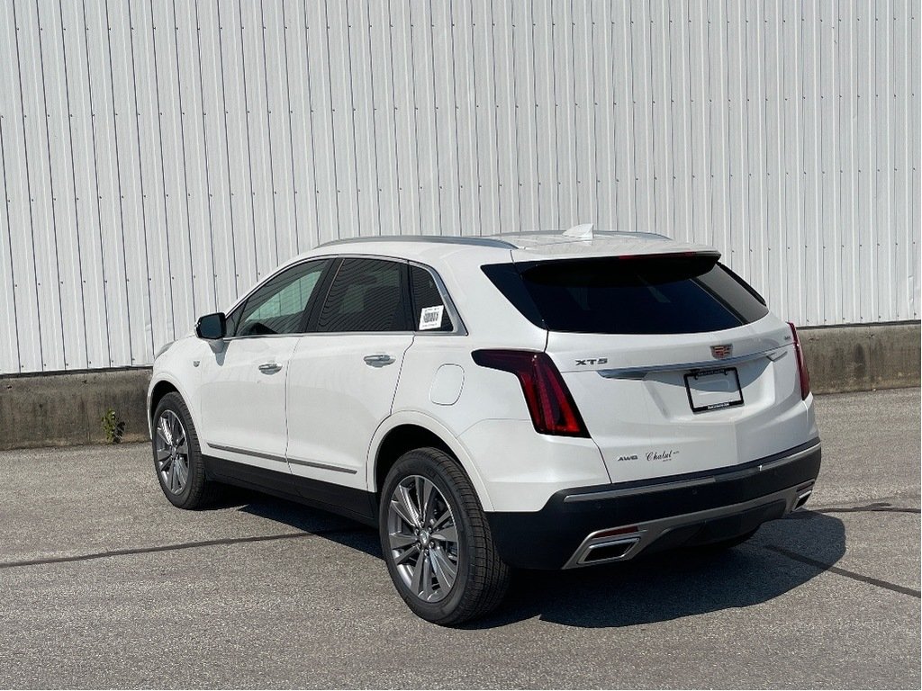 2025 Cadillac XT5 in Joliette, Quebec - 4 - w1024h768px