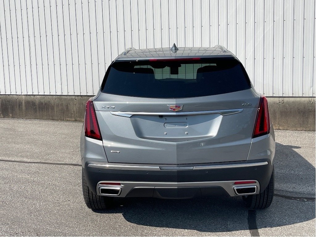 2025 Cadillac XT5 in Joliette, Quebec - 5 - w1024h768px