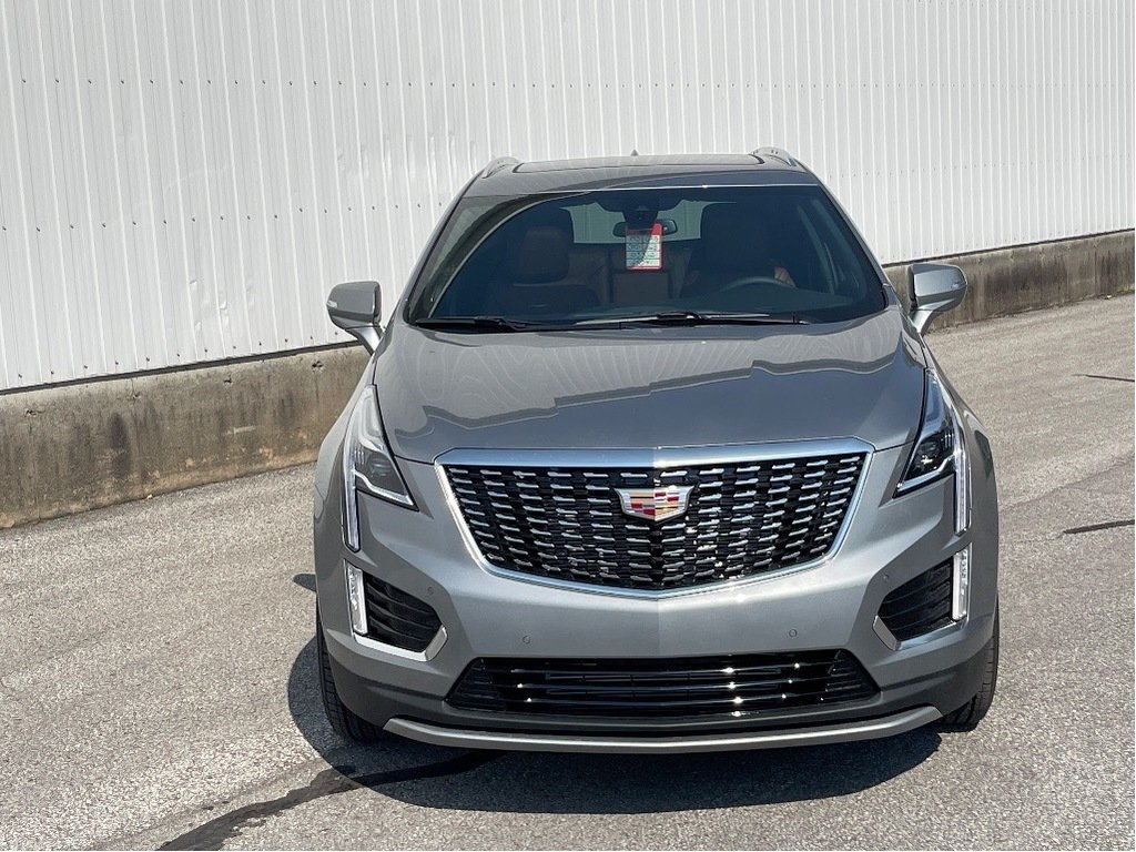 2025 Cadillac XT5 in Joliette, Quebec - 2 - w1024h768px