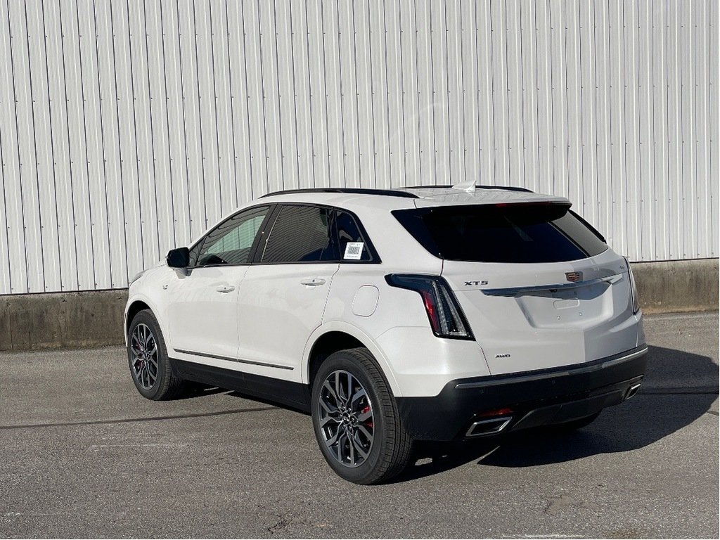 Cadillac XT5  2025 à Joliette, Québec - 4 - w1024h768px