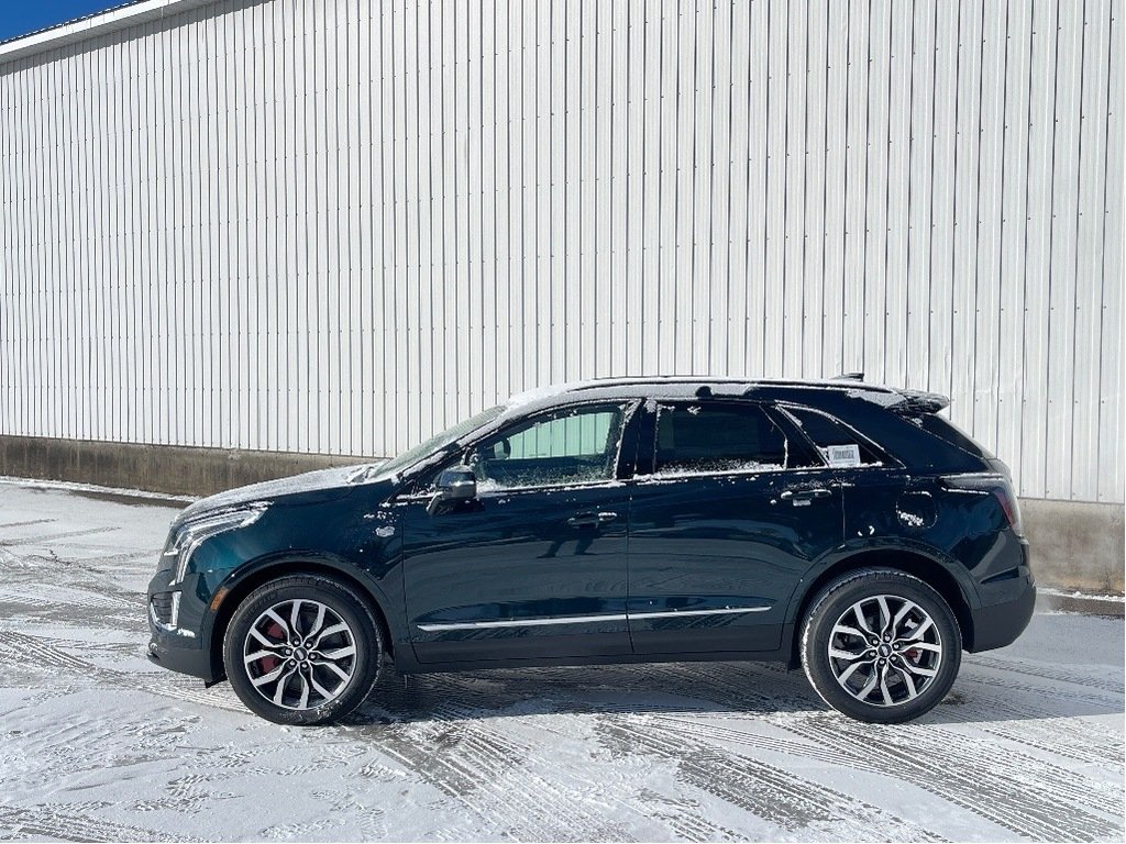 2025 Cadillac XT5 in Joliette, Quebec - 3 - w1024h768px