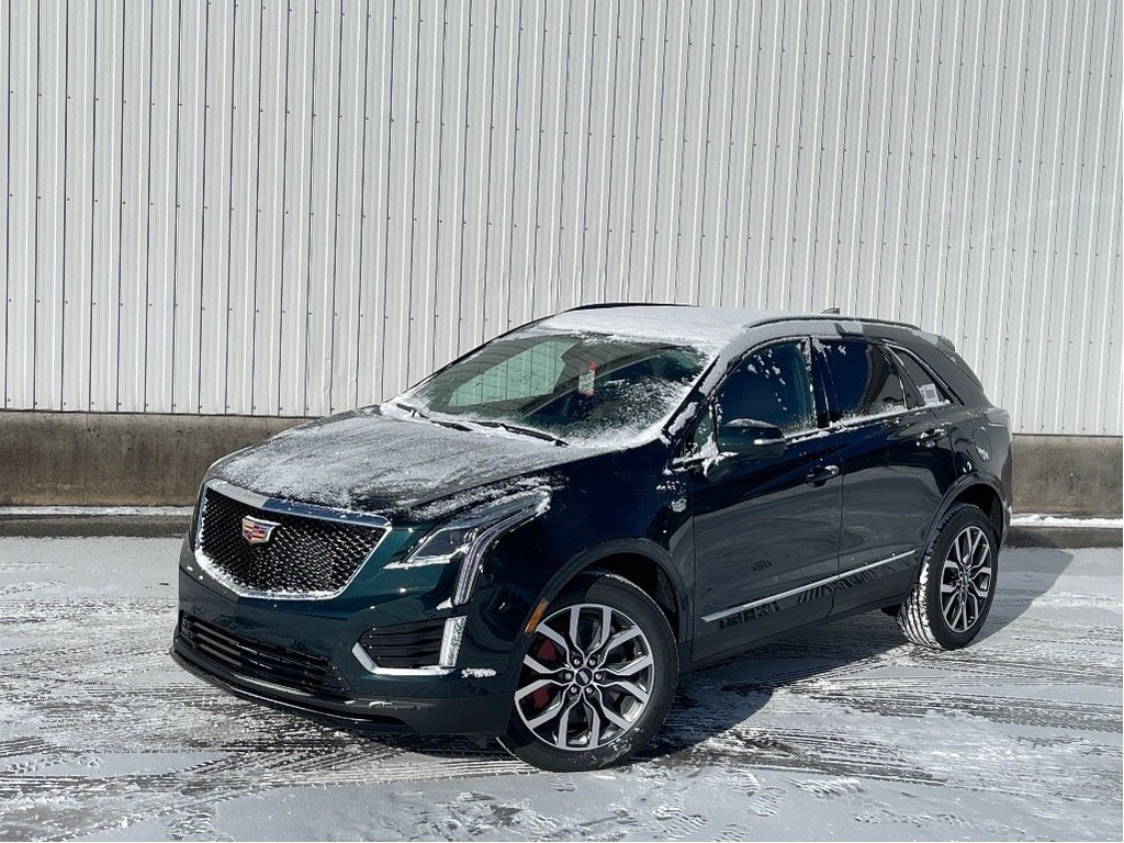 2025 Cadillac XT5 in Joliette, Quebec - 1 - w1024h768px