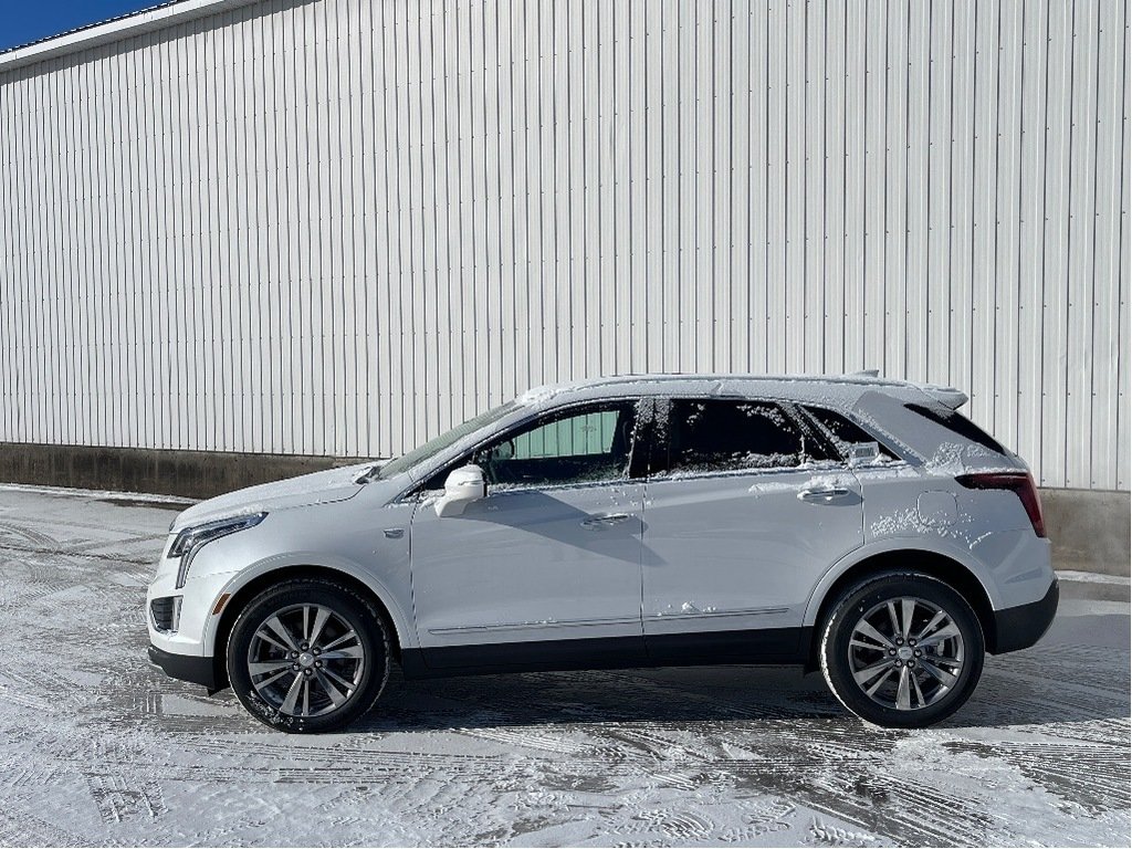 Cadillac XT5  2025 à Joliette, Québec - 3 - w1024h768px