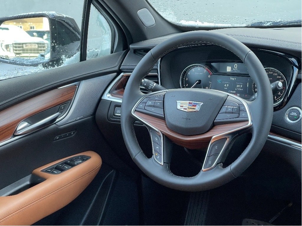 Cadillac XT5  2025 à Joliette, Québec - 14 - w1024h768px