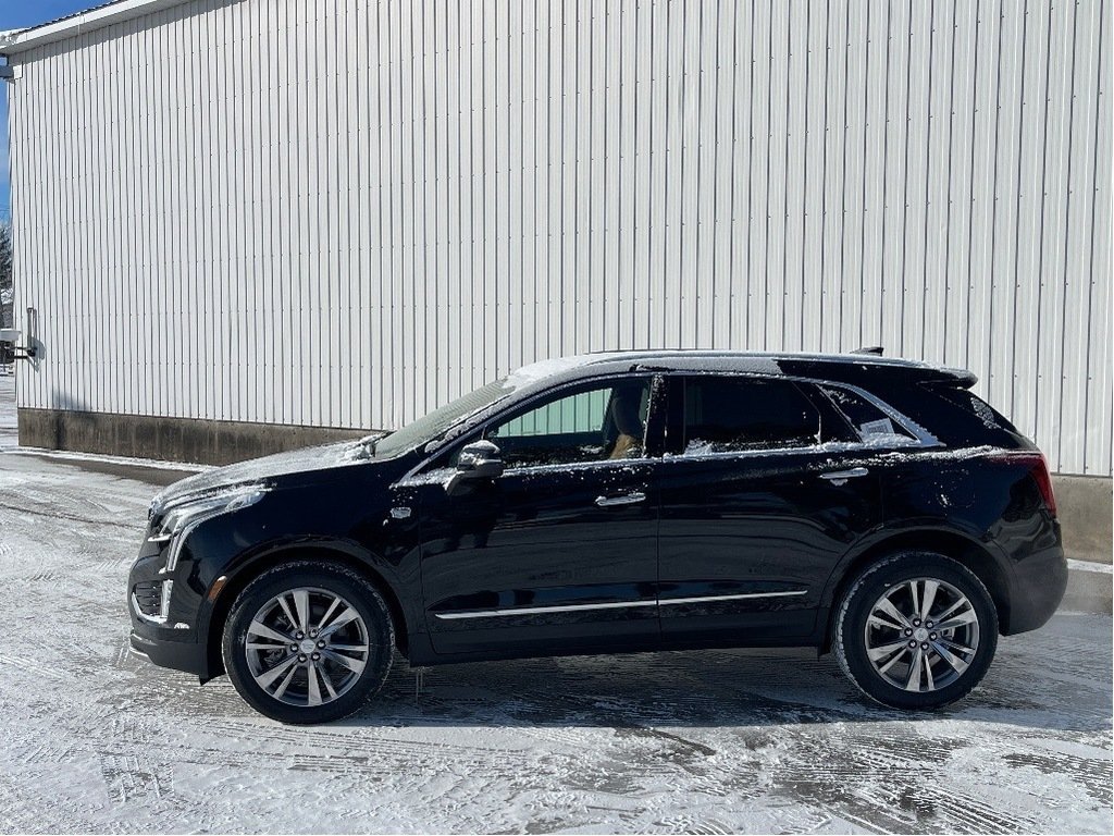 Cadillac XT5  2025 à Joliette, Québec - 3 - w1024h768px