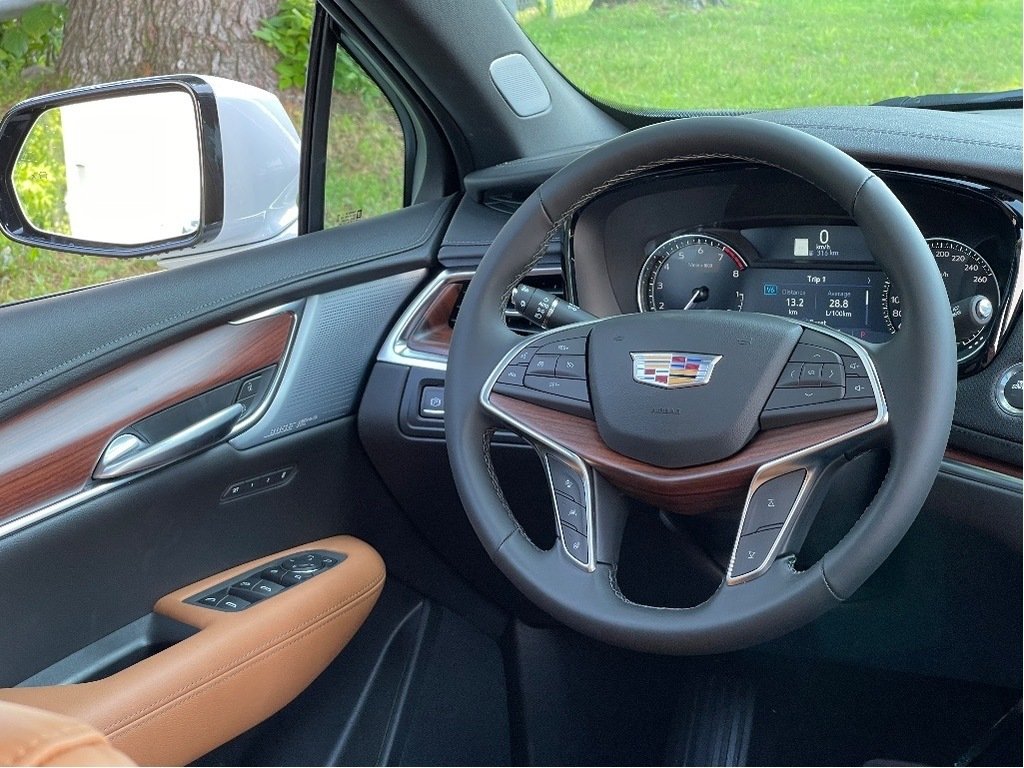 Cadillac XT5  2025 à Joliette, Québec - 14 - w1024h768px