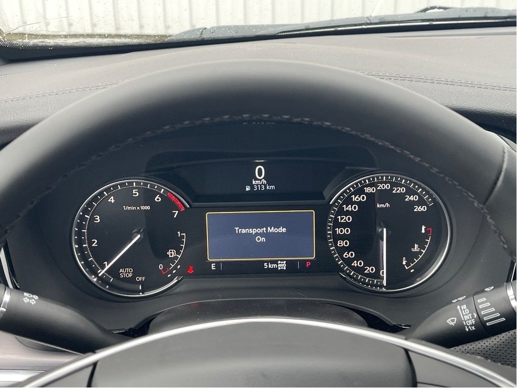 2026 Cadillac XT5 in Joliette, Quebec - 14 - w1024h768px