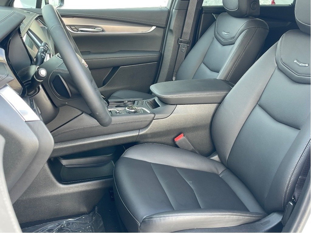 Cadillac XT5  2026 à Joliette, Québec - 8 - w1024h768px