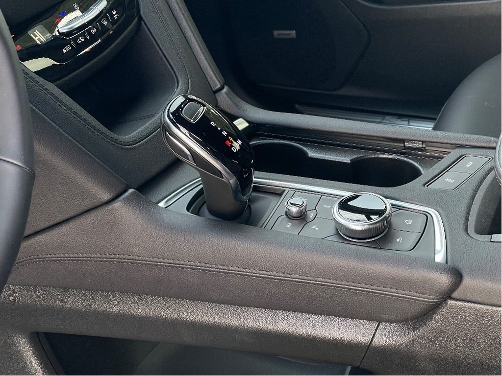 Cadillac XT5  2026 à Joliette, Québec - 17 - w1024h768px