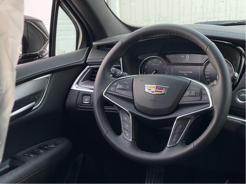 Cadillac XT5  2026 à Joliette, Québec - 12 - w1024h768px