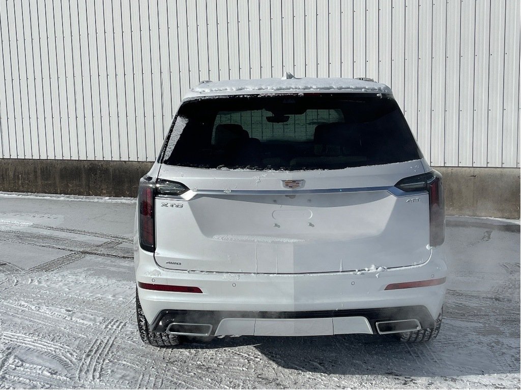 2025 Cadillac XT6 in Joliette, Quebec - 4 - w1024h768px