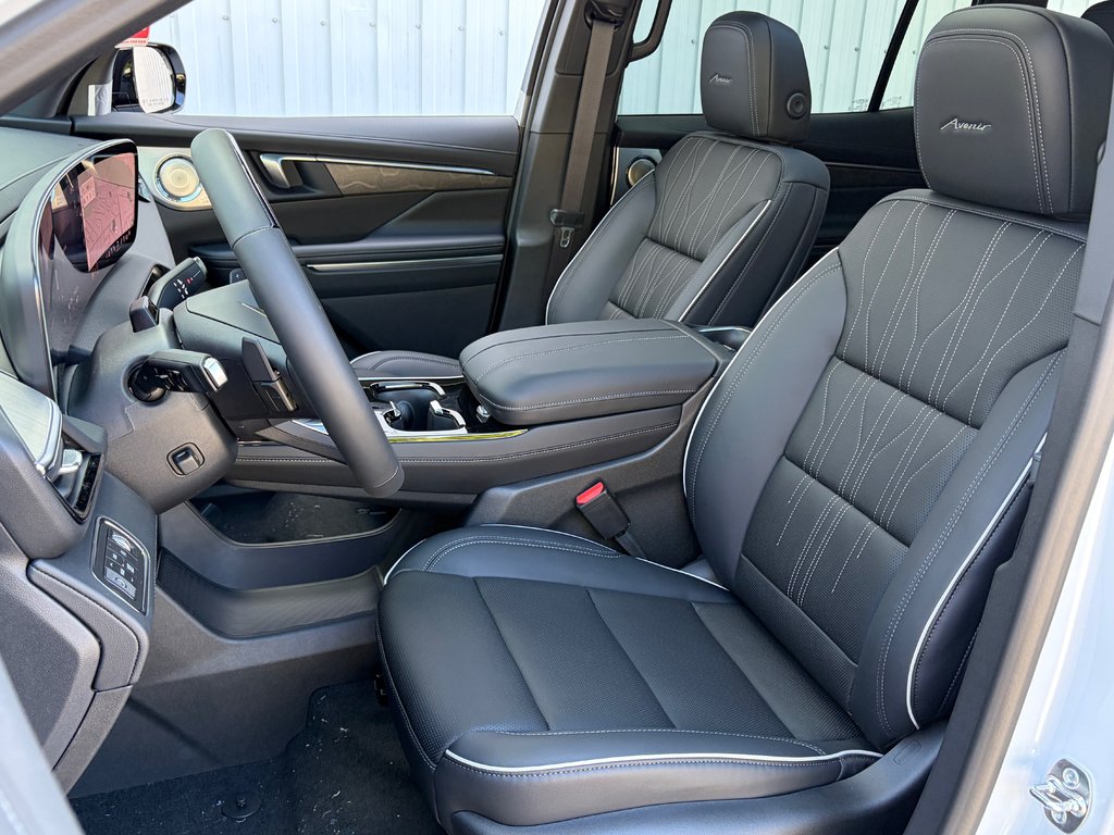 2027 Buick Enclave in Joliette, Quebec - 10 - w1024h768px