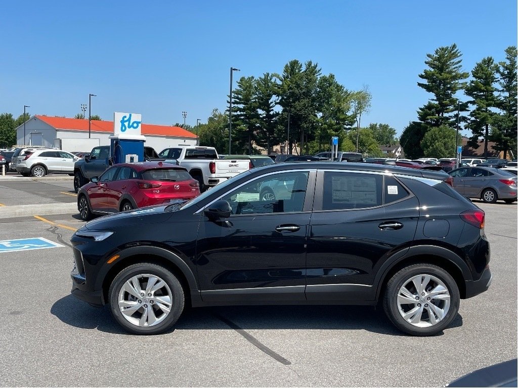 2024 Buick Encore GX in Joliette, Quebec - 3 - w1024h768px