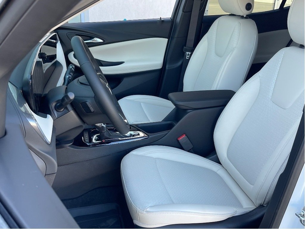 Buick Encore GX  2025 à Joliette, Québec - 9 - w1024h768px