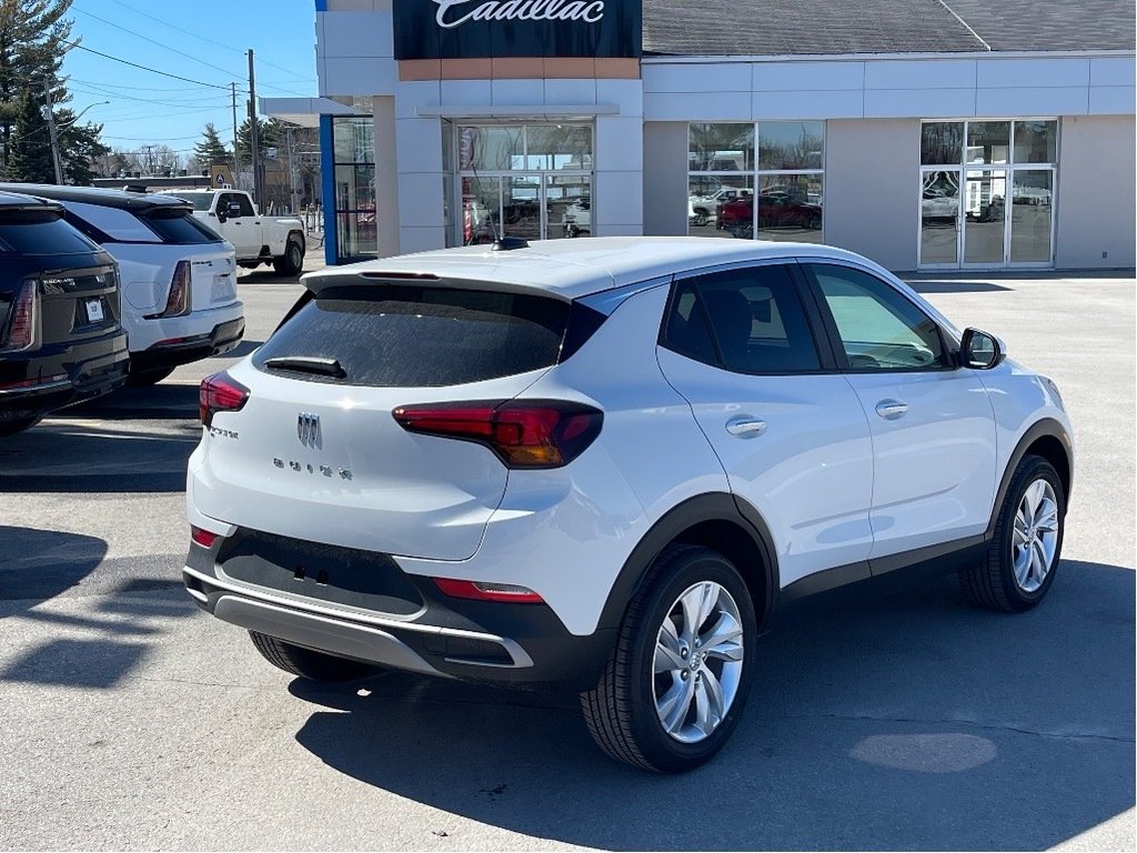 Buick Encore GX  2025 à Joliette, Québec - 4 - w1024h768px