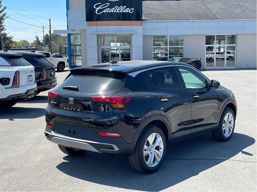 Buick Encore GX  2025 à Joliette, Québec - 4 - w1024h768px