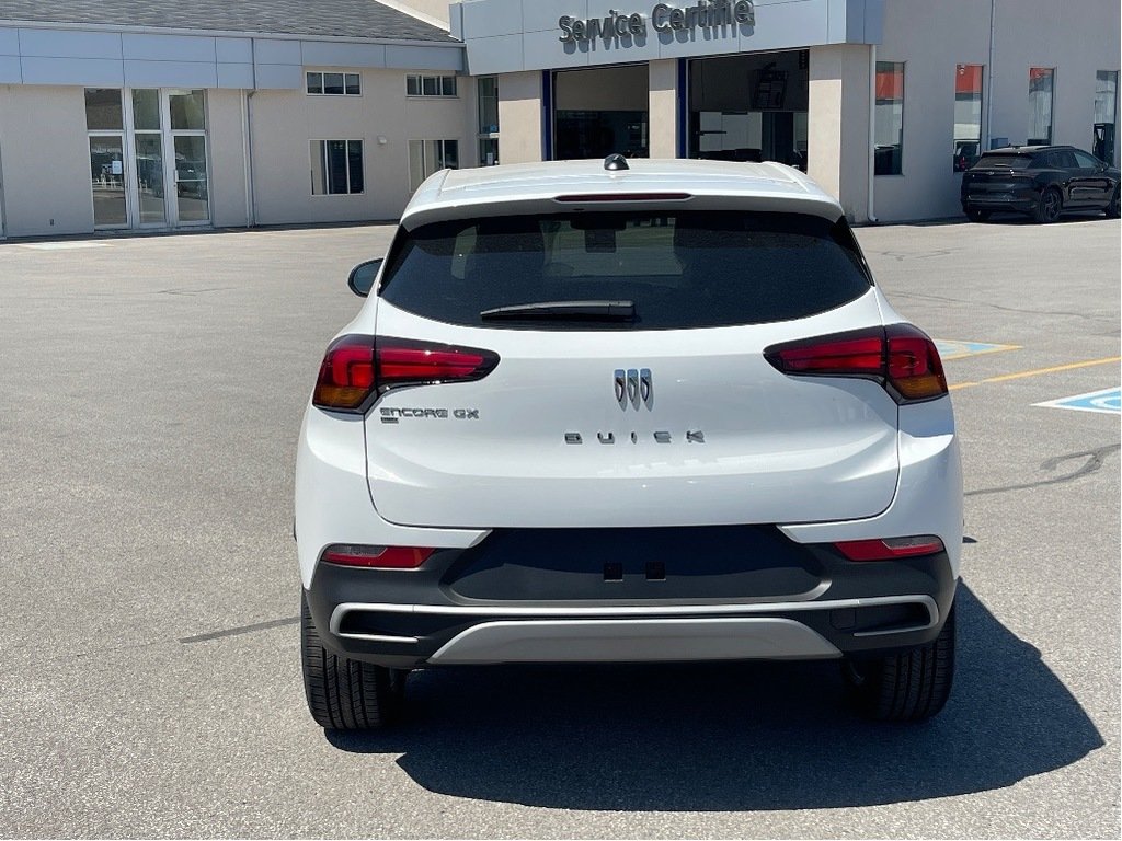 Buick Encore GX  2025 à Joliette, Québec - 5 - w1024h768px