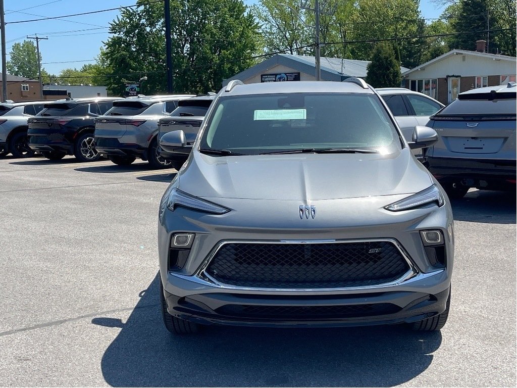 2025 Buick Encore GX in Joliette, Quebec - 2 - w1024h768px