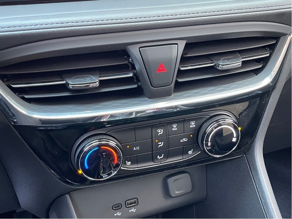 2025 Buick Encore GX in Joliette, Quebec - 17 - w1024h768px