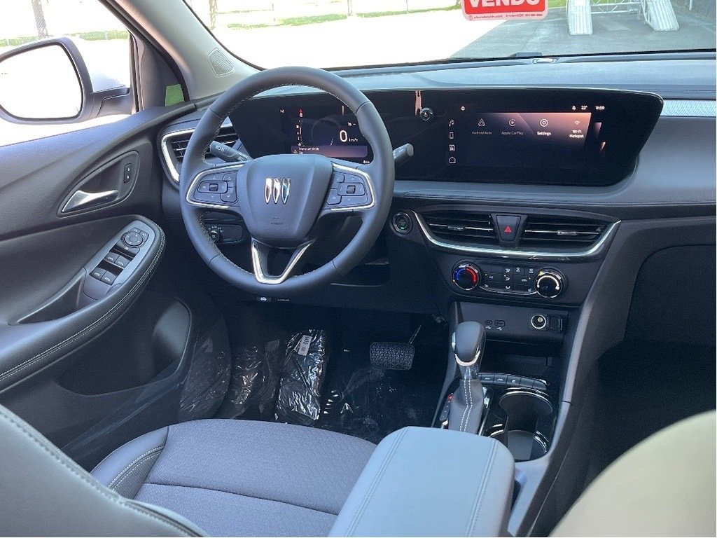 Buick Encore GX  2026 à Joliette, Québec - 11 - w1024h768px