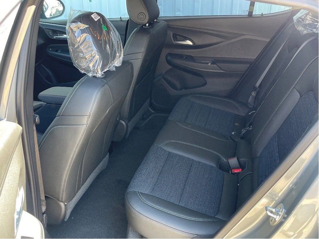 Buick Envista  2025 à Joliette, Québec - 10 - w1024h768px