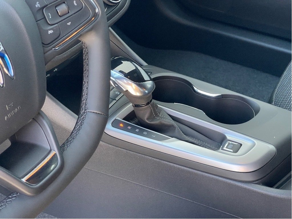 Buick Envista  2025 à Joliette, Québec - 18 - w1024h768px