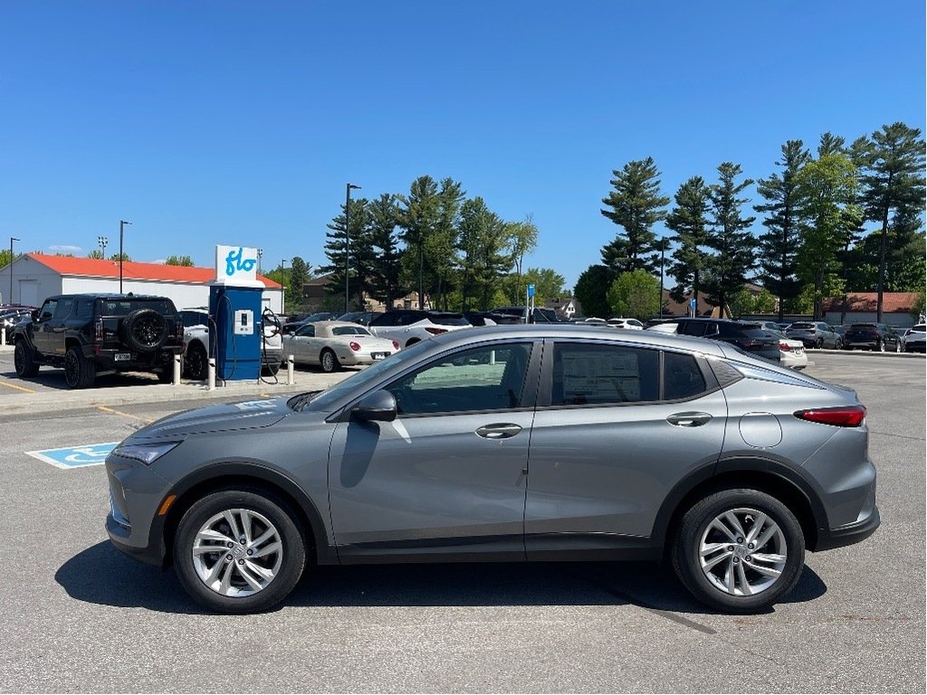 2025 Buick Envista in Joliette, Quebec - 3 - w1024h768px